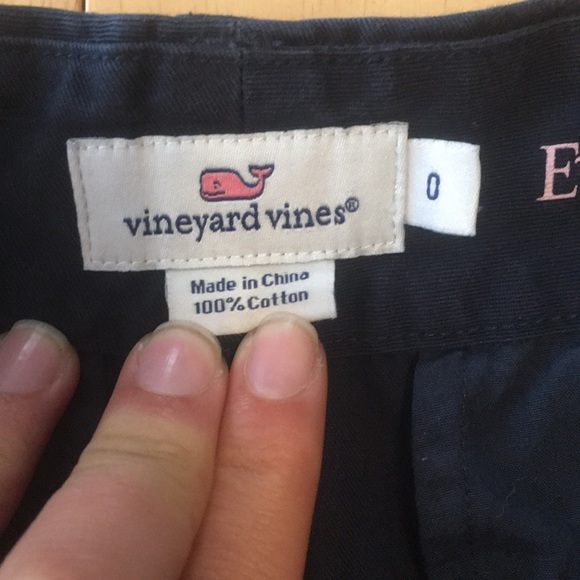 Vineyard Vines 3 1/2 inch Every Day Shorts - Picture 2 of 4